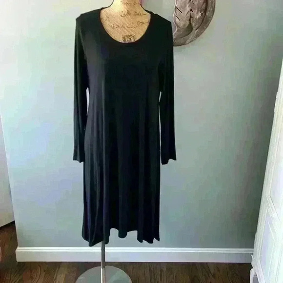 Eileen Fisher Black dress. Long sleeve , stretch knit size L - Picture 1 of 7